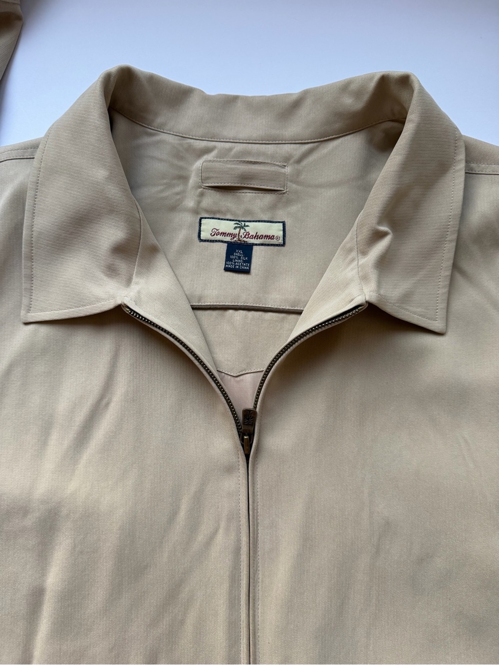 Tommy Bahama Men’s XXL 100% Silk Beige Full-Zip Jacket - Picture 4 of 16